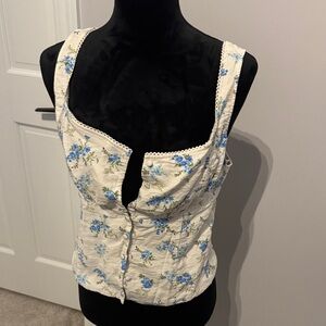 Floral Buttoned Crop Top in Cream and Blue